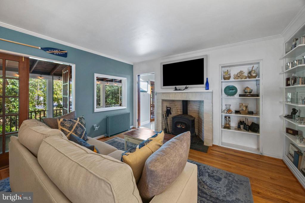 30 DECATUR AVENUE