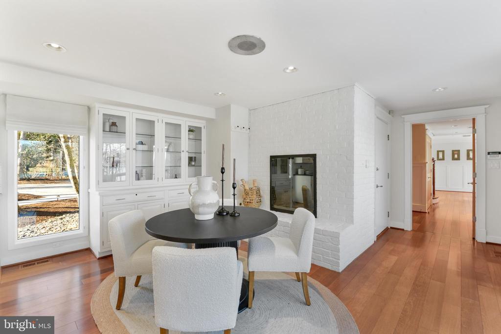 48 POPLAR POINT ROAD