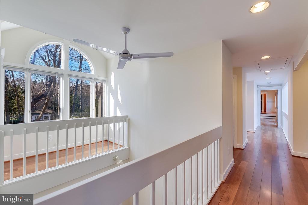 48 POPLAR POINT ROAD