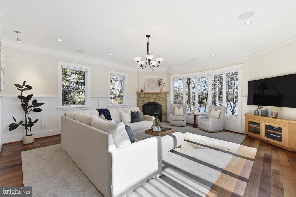 48 POPLAR POINT ROAD