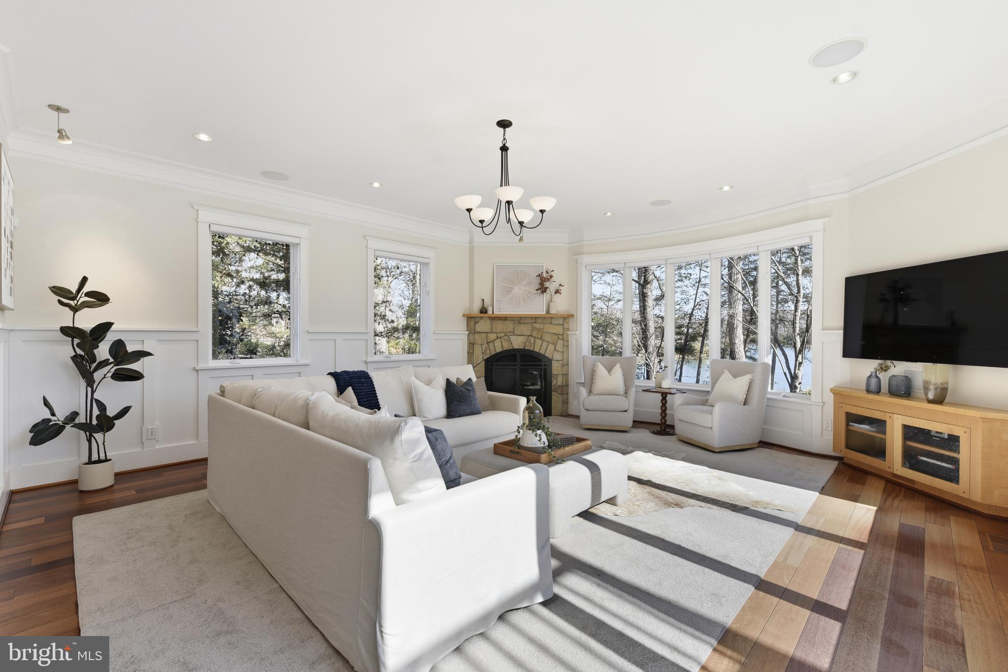 48 POPLAR POINT ROAD