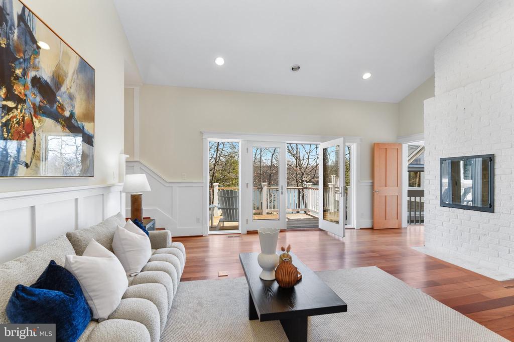 48 POPLAR POINT ROAD