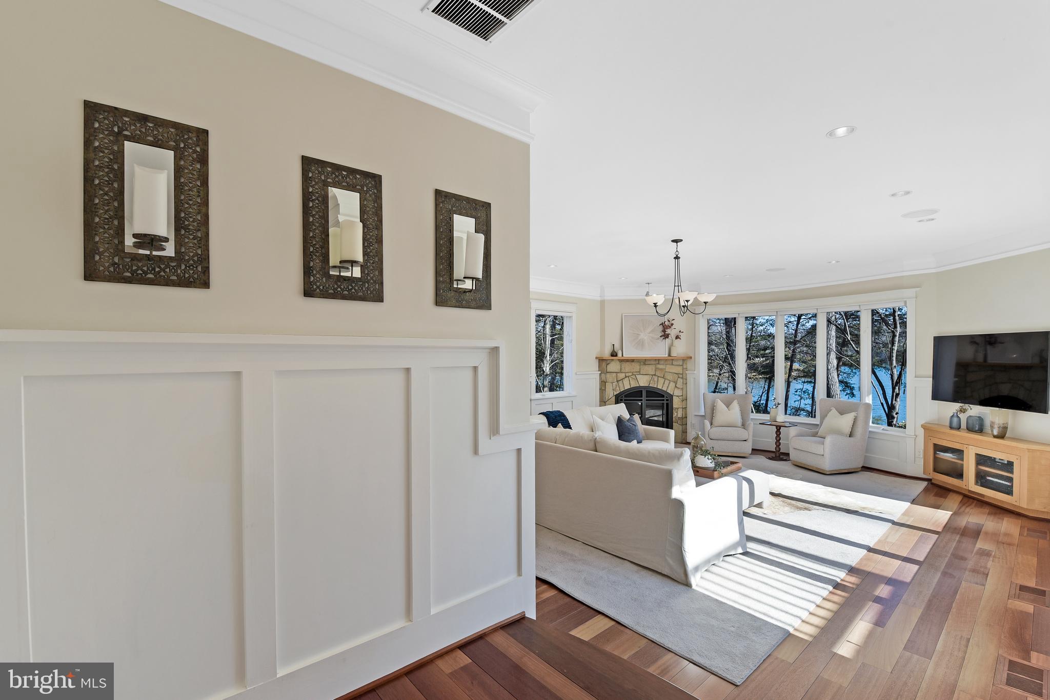 48 POPLAR POINT ROAD