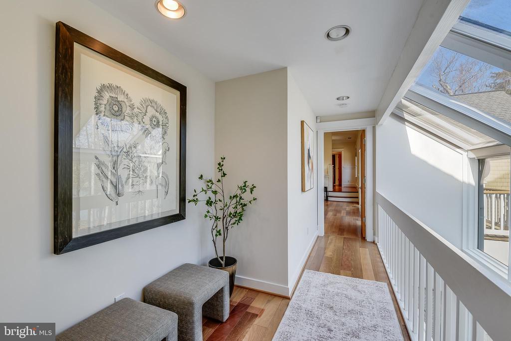 48 POPLAR POINT ROAD