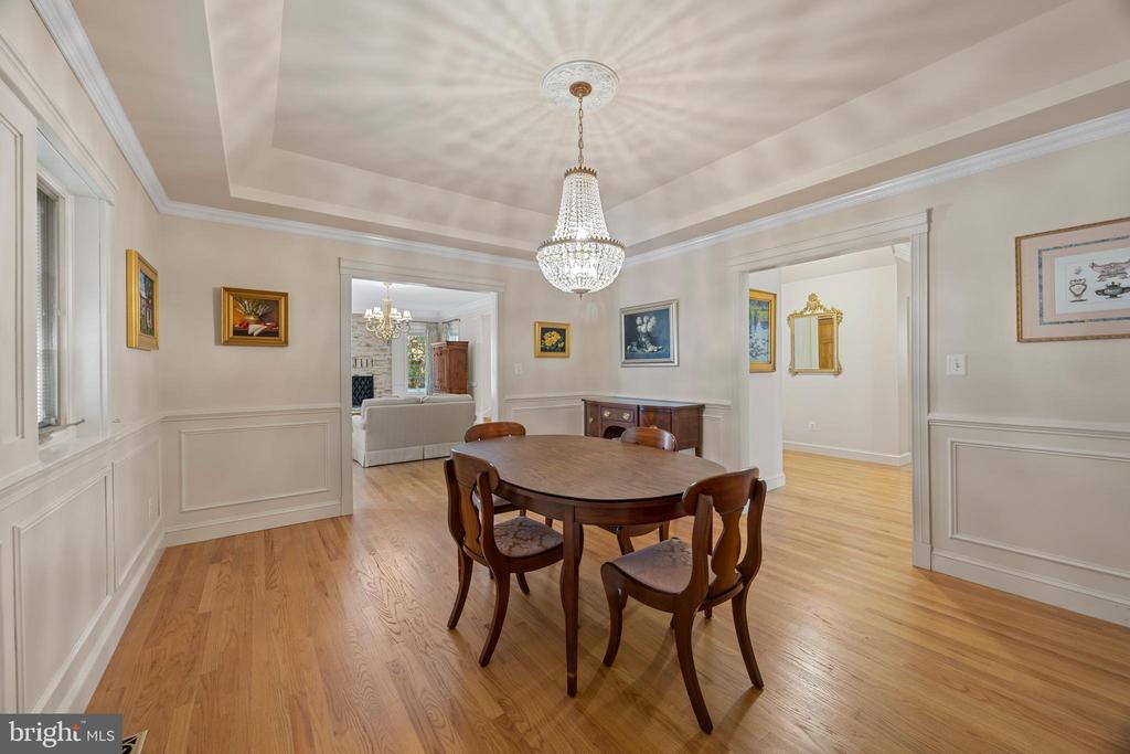 CROWNSVILLE LUXURY | 1603 UPTON SCOTT WAY 