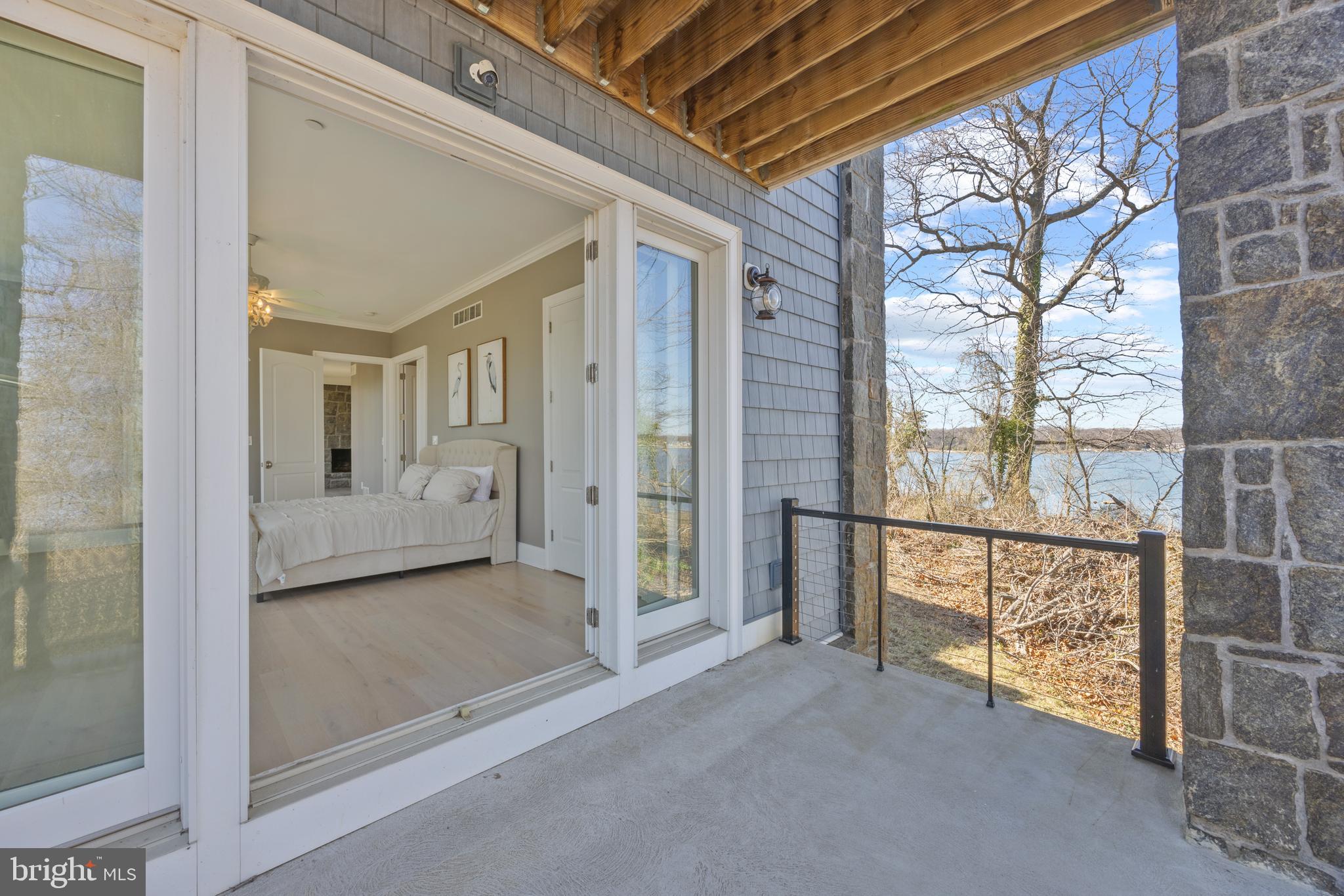 DOBBINS ISLAND | 509 EDGEWATER ROAD A