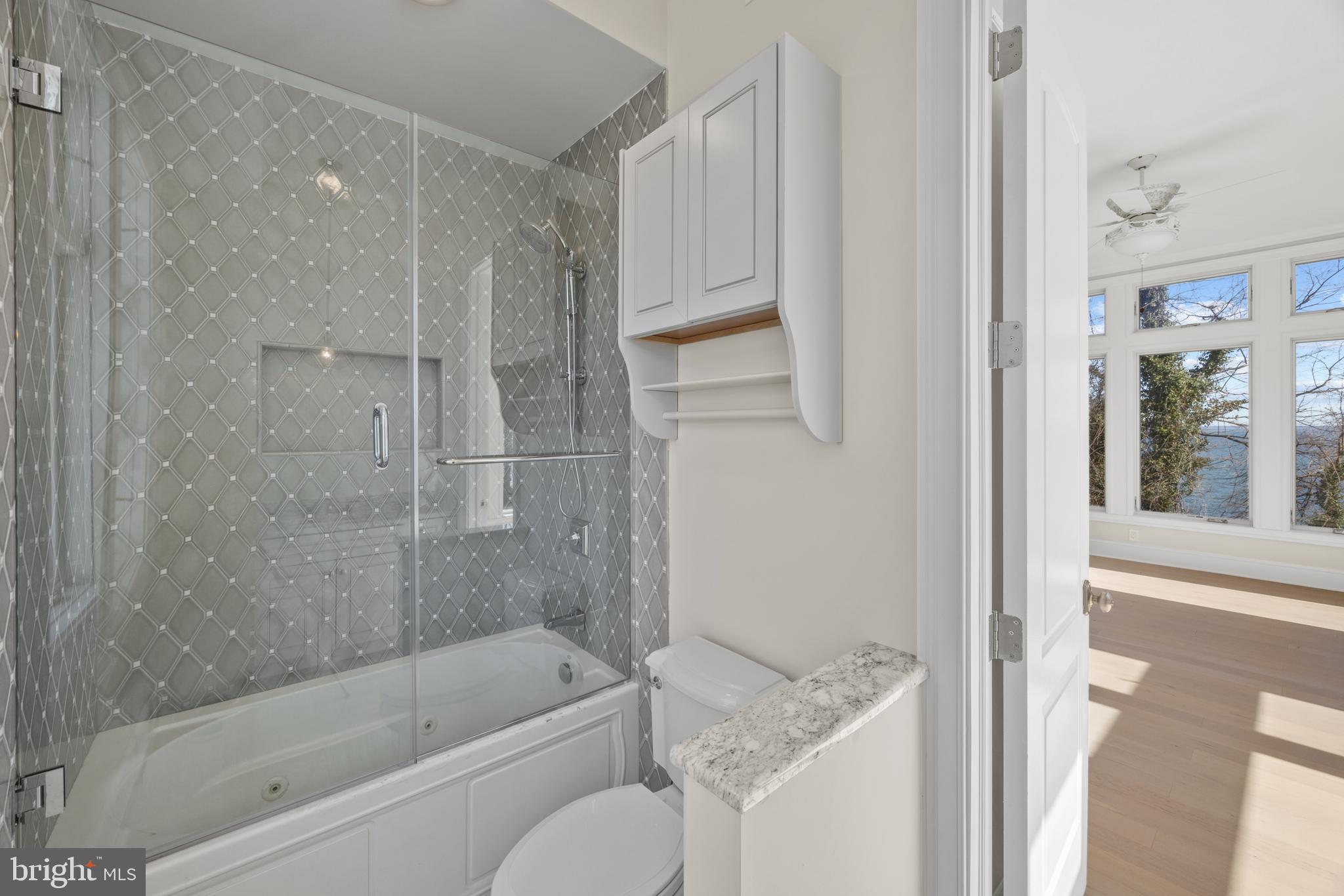 DOBBINS ISLAND | 509 EDGEWATER ROAD A