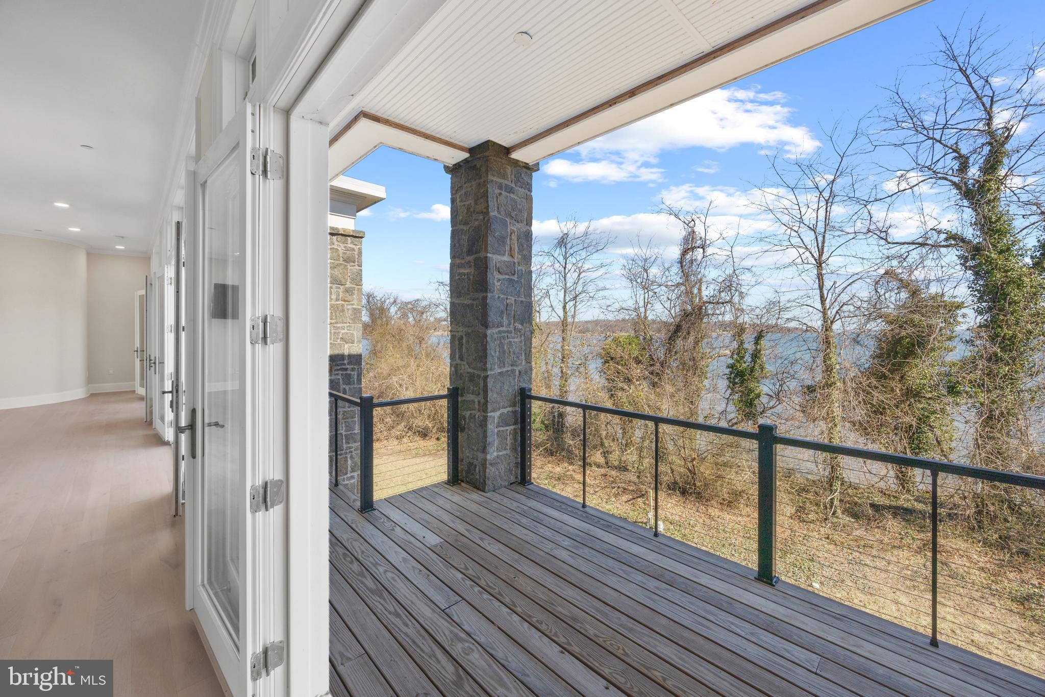 DOBBINS ISLAND | 509 EDGEWATER ROAD A