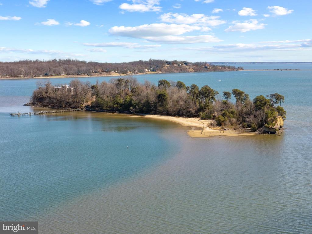 DOBBINS ISLAND | 509 EDGEWATER ROAD A