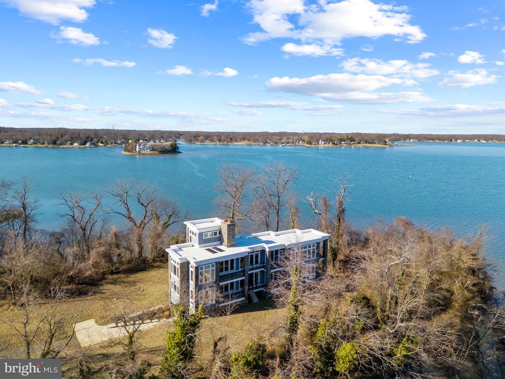 DOBBINS ISLAND | 509 EDGEWATER ROAD A