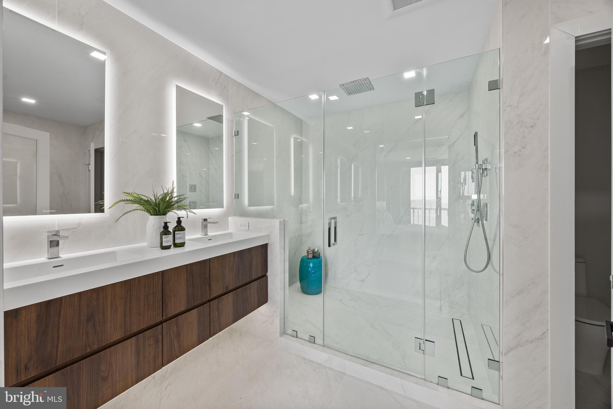 CHESAPEAKE BAY VIEWS | 2175 CHESAPEAKE HARBOUR DRIVE