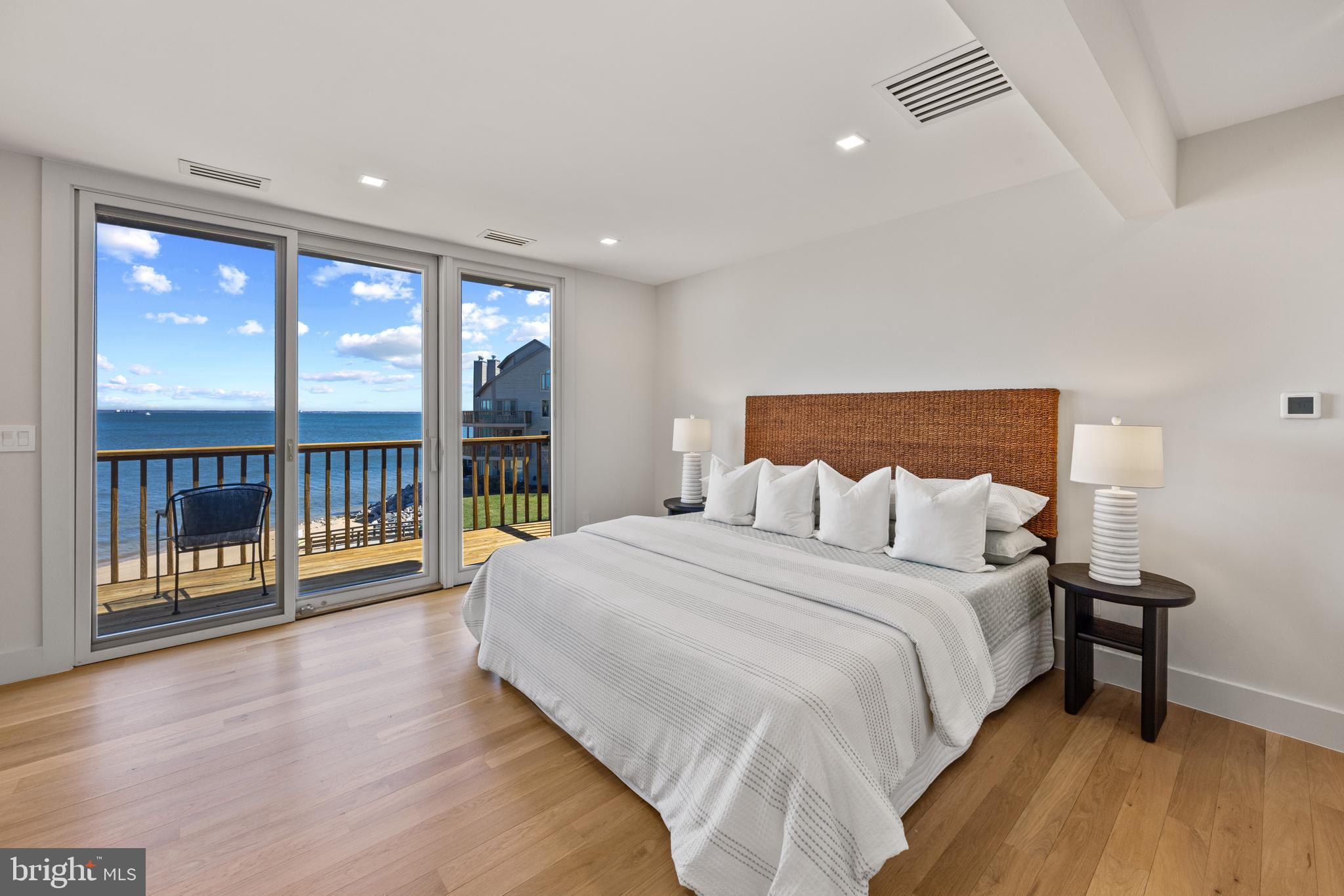 CHESAPEAKE BAY VIEWS | 2175 CHESAPEAKE HARBOUR DRIVE