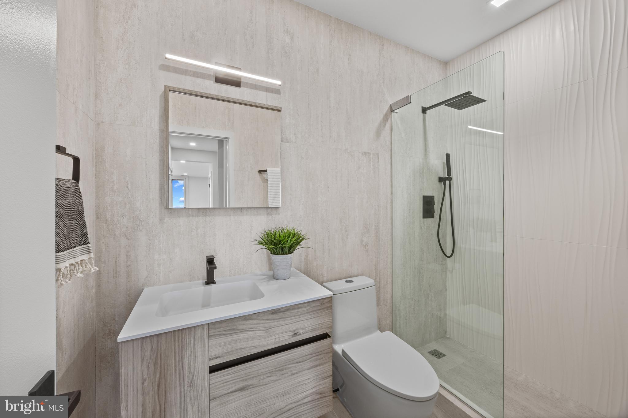 CHESAPEAKE BAY VIEWS | 2175 CHESAPEAKE HARBOUR DRIVE