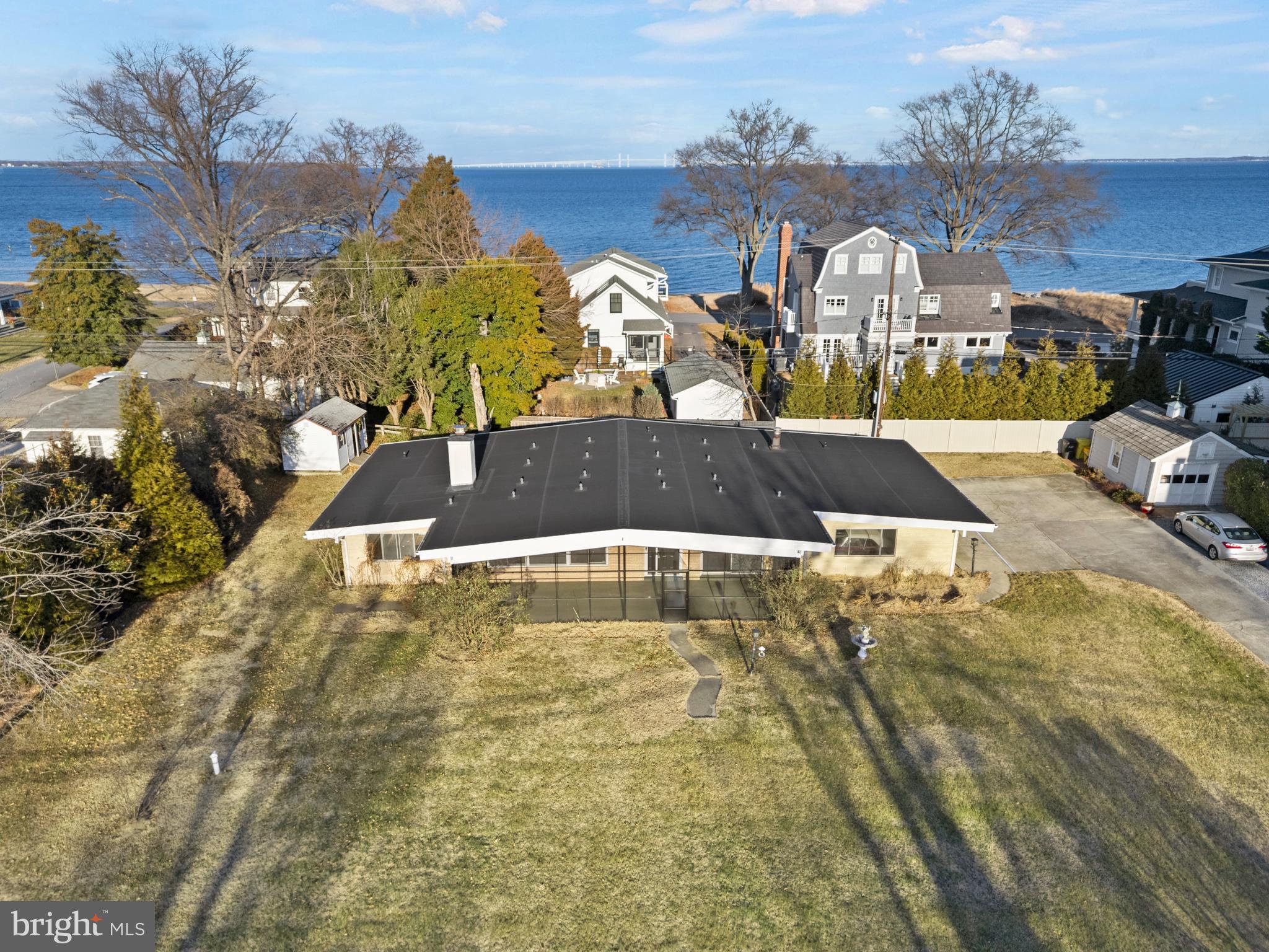 BAY RIDGE WATRFRON LOT + HOME | 45 E LAKE DRIVE