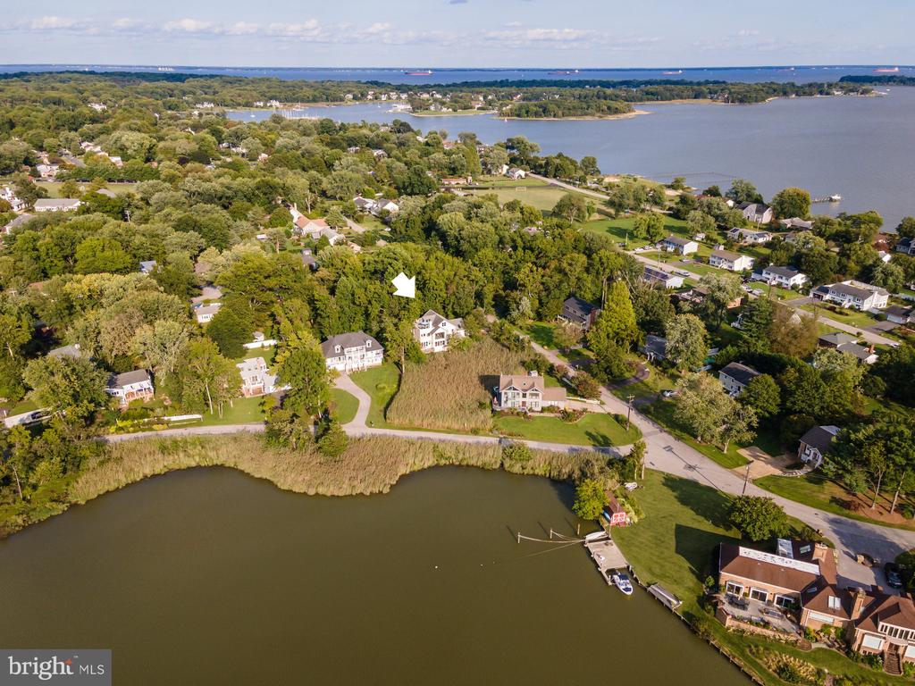 HILLSMERE SHORES WATER VIEW | 133 LAKE VIEW DRIVE