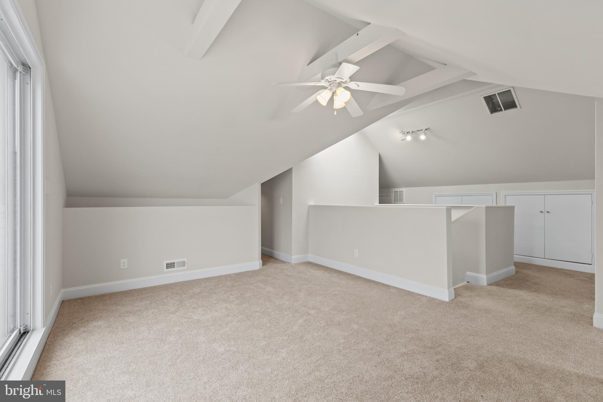 HILLSMERE SHORES WATER VIEW | 133 LAKE VIEW DRIVE