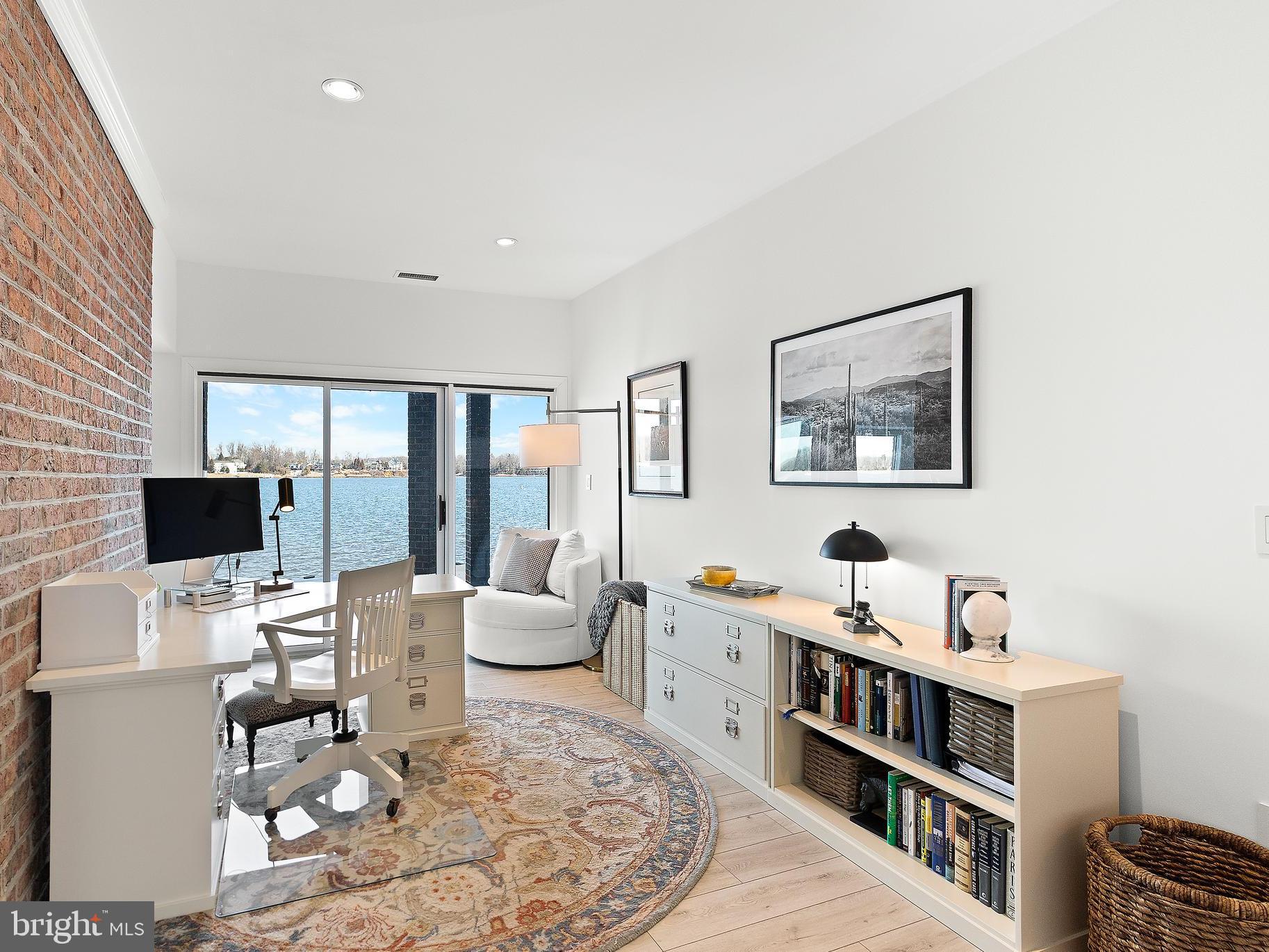 SOUTH RIVER WATERFRONT | 610 S RIVER LANDING ROAD