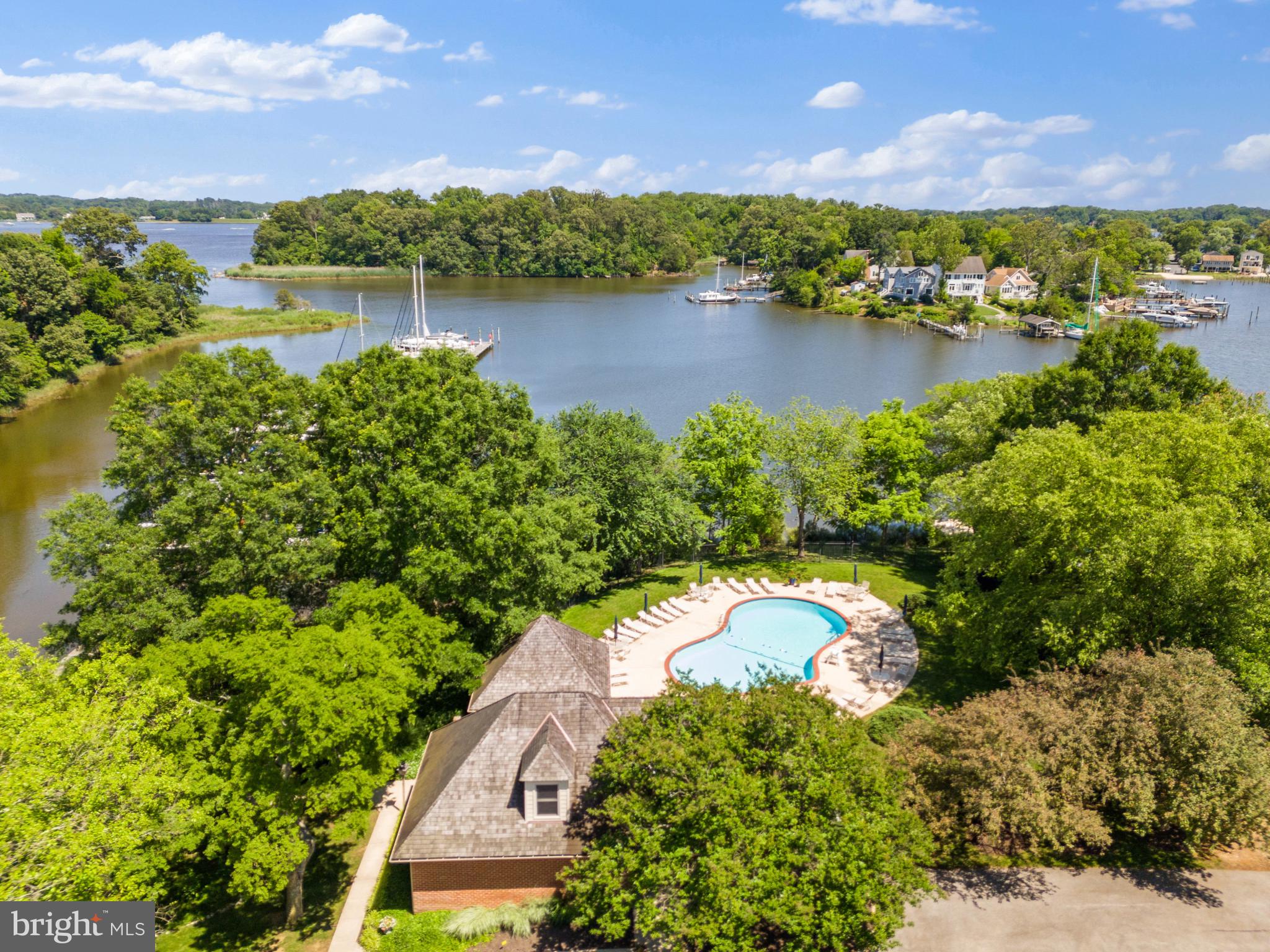 SOUTH RIVER WATERFRONT | 610 S RIVER LANDING ROAD