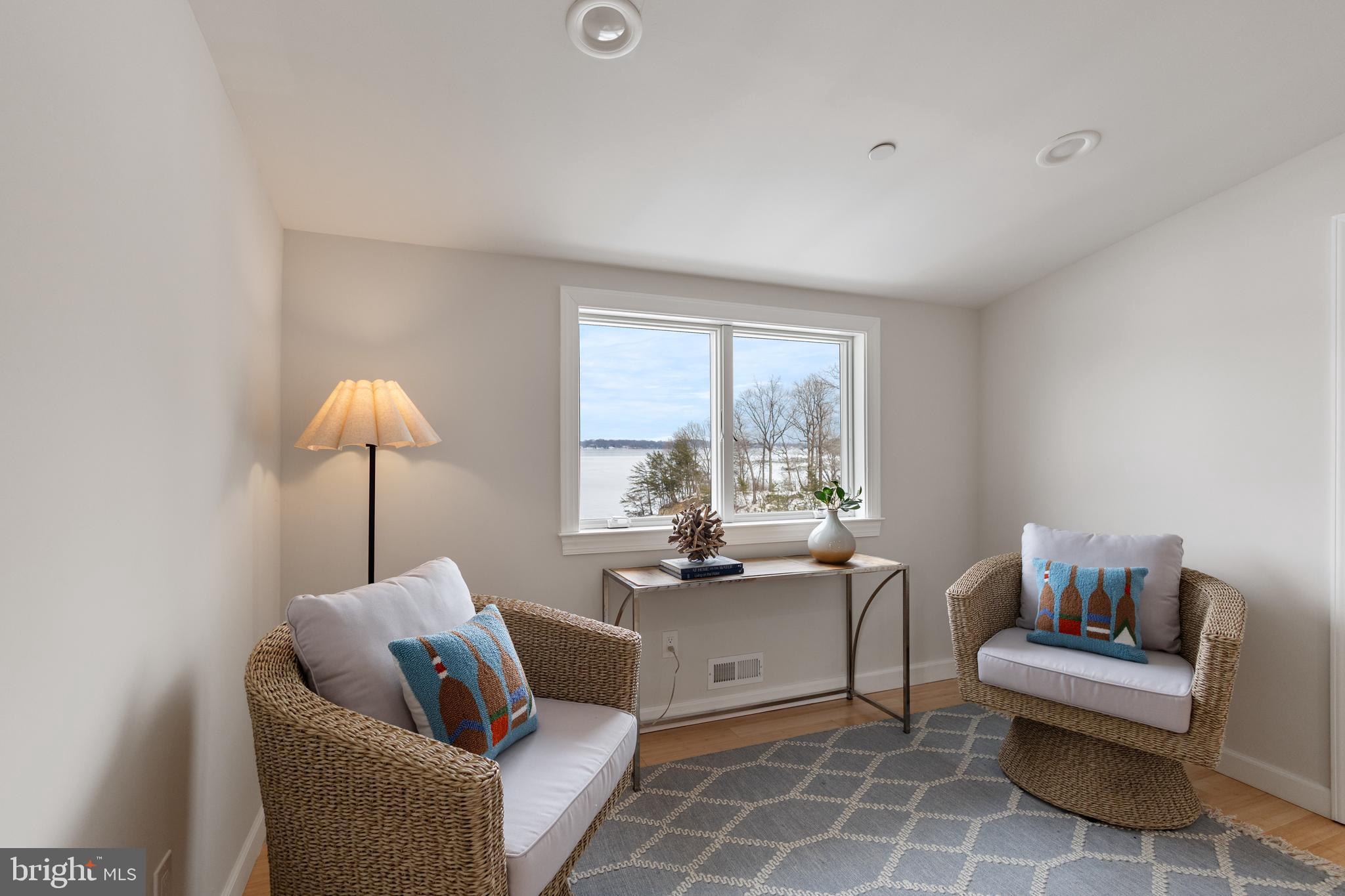 ARNOLD WATERFRONT | 404 ALAMEDA PARKWAY