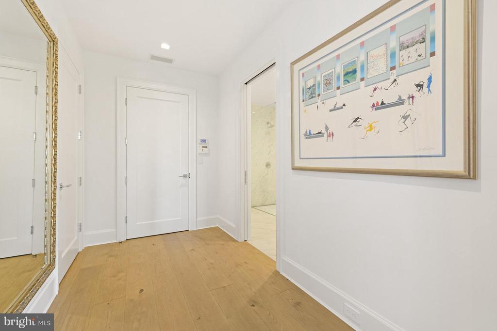HIGHEST 2-BDR CONDO SALE IN ANNAPOLIS | 289 STATE STREET 4