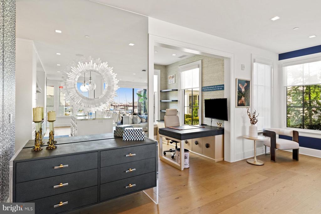 HIGHEST 2-BDR CONDO SALE IN ANNAPOLIS | 289 STATE STREET 4