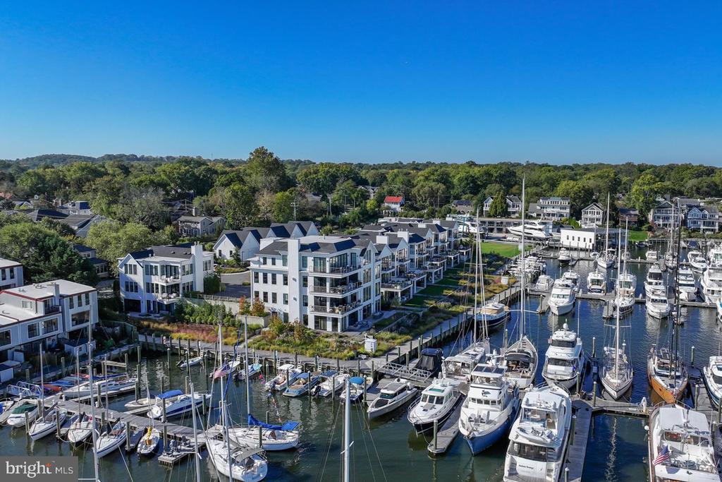HIGHEST 2-BDR CONDO SALE IN ANNAPOLIS | 289 STATE STREET 4