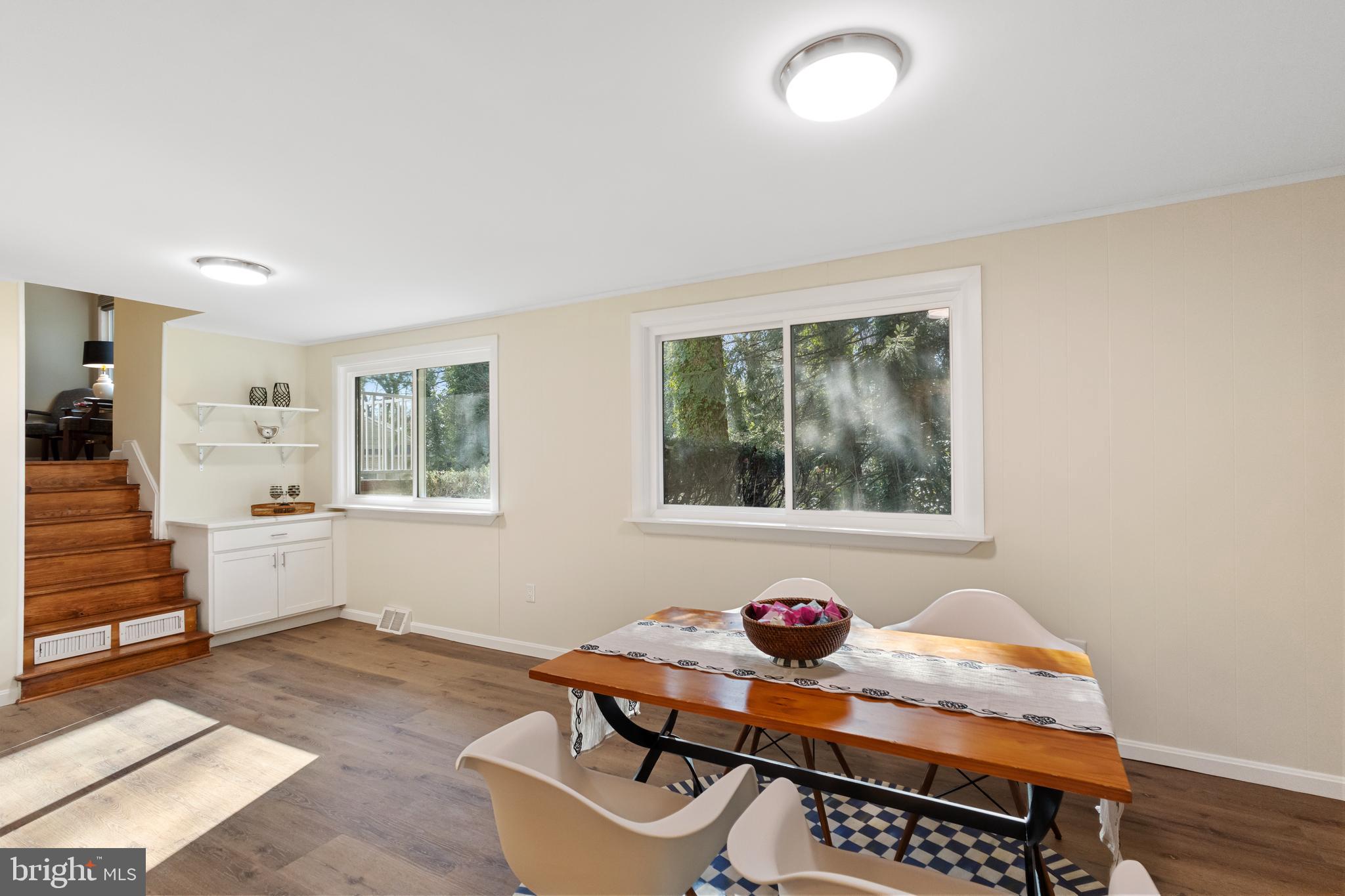 BROADNECK SCHOOLS | 1294 CIRCLE DRIVE