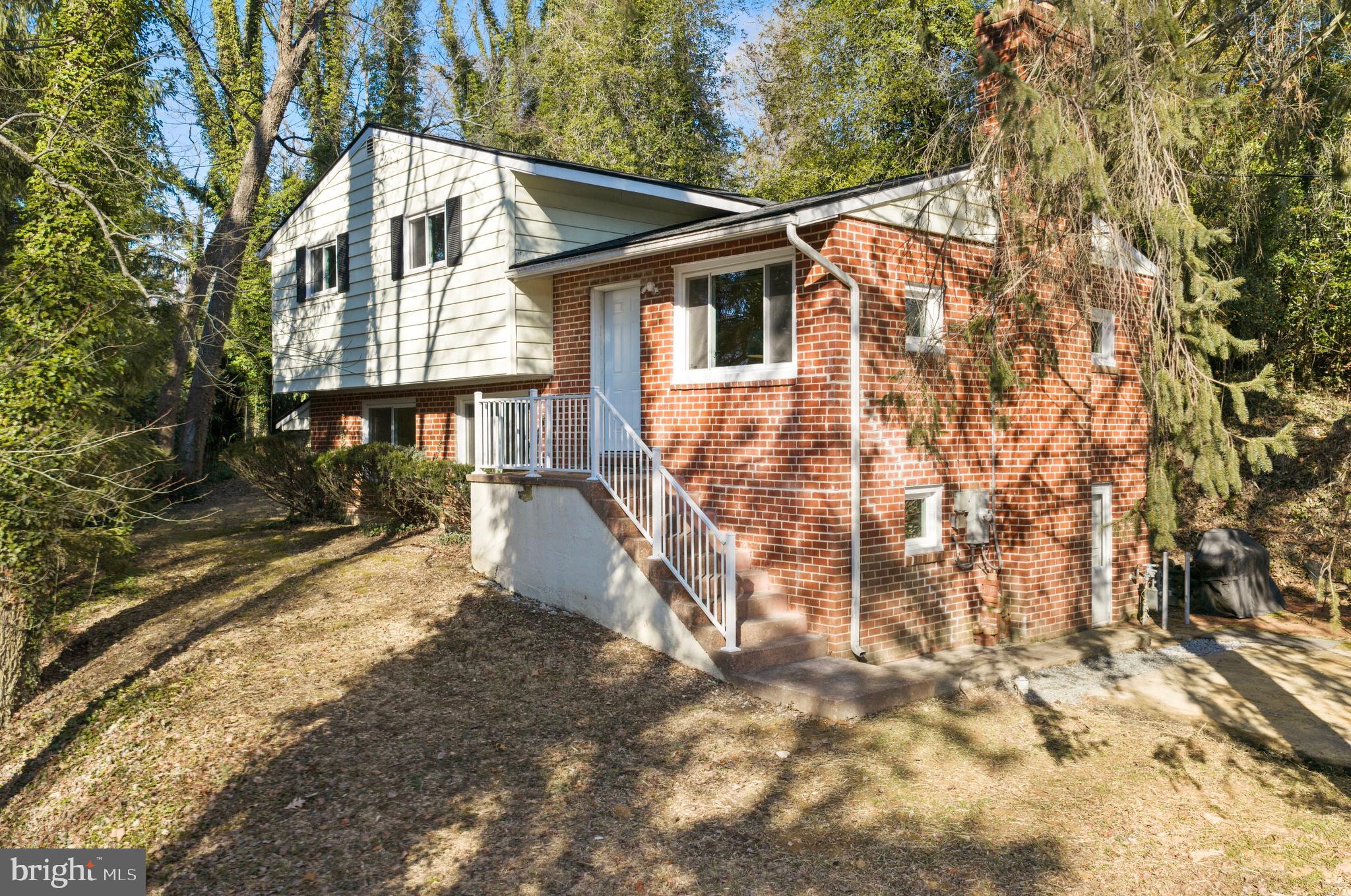 BROADNECK SCHOOLS | 1294 CIRCLE DRIVE