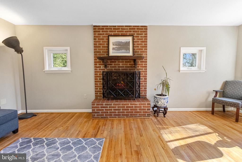 BROADNECK SCHOOLS | 1294 CIRCLE DRIVE