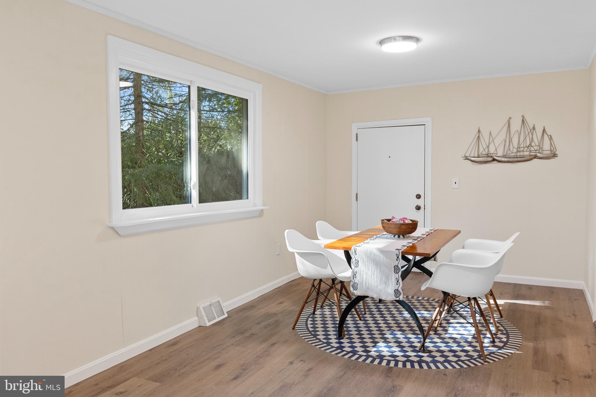 BROADNECK SCHOOLS | 1294 CIRCLE DRIVE