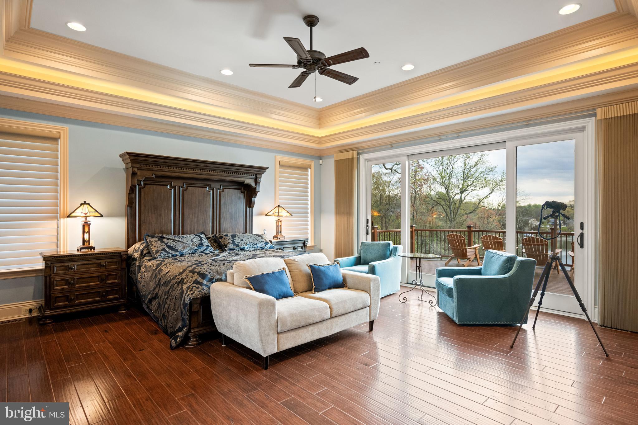 THE POD | 423 BENFIELD ROAD