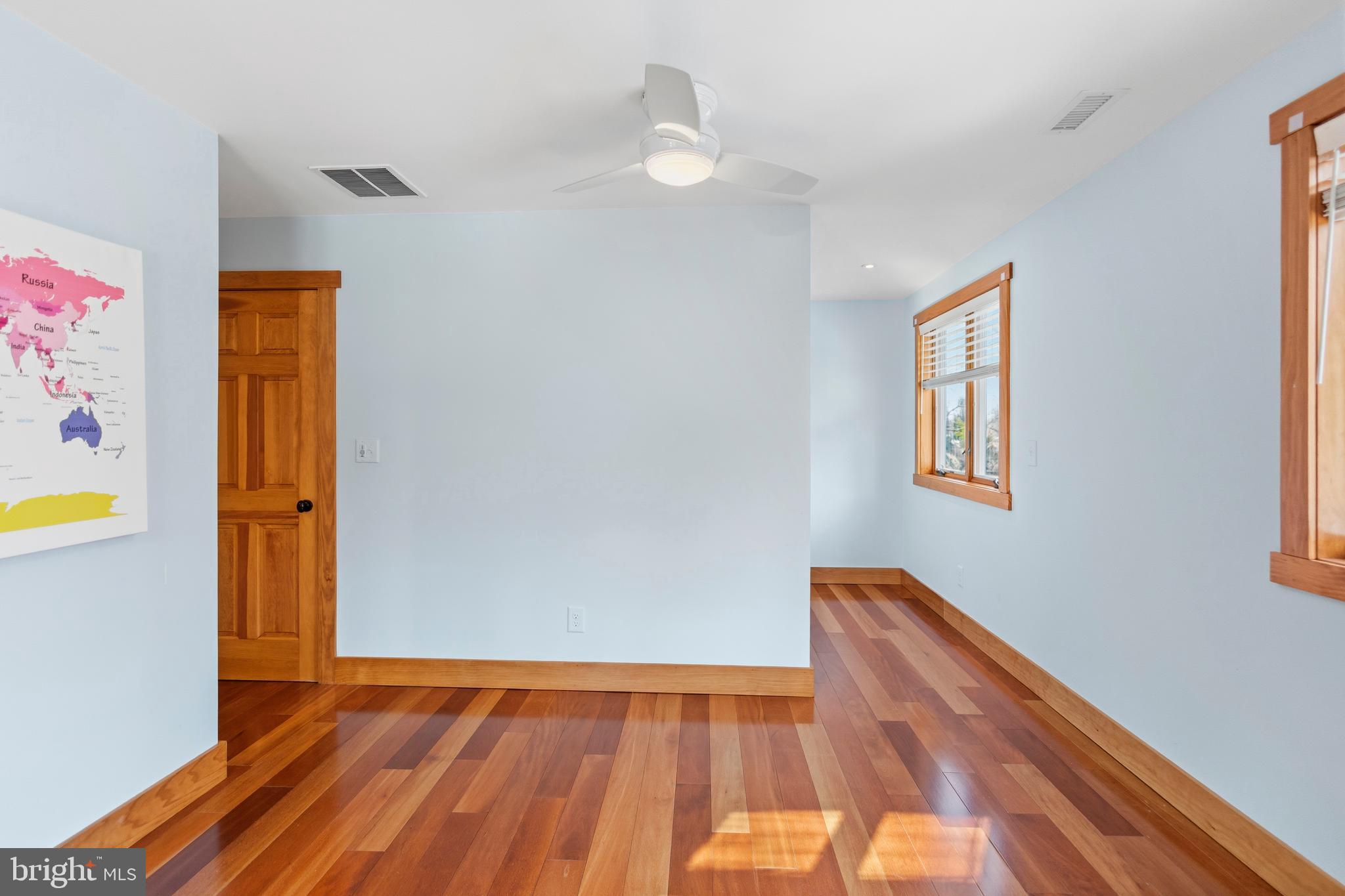 EPPING FOREST WATERFRONT | 357 OVERLOOK TRAIL