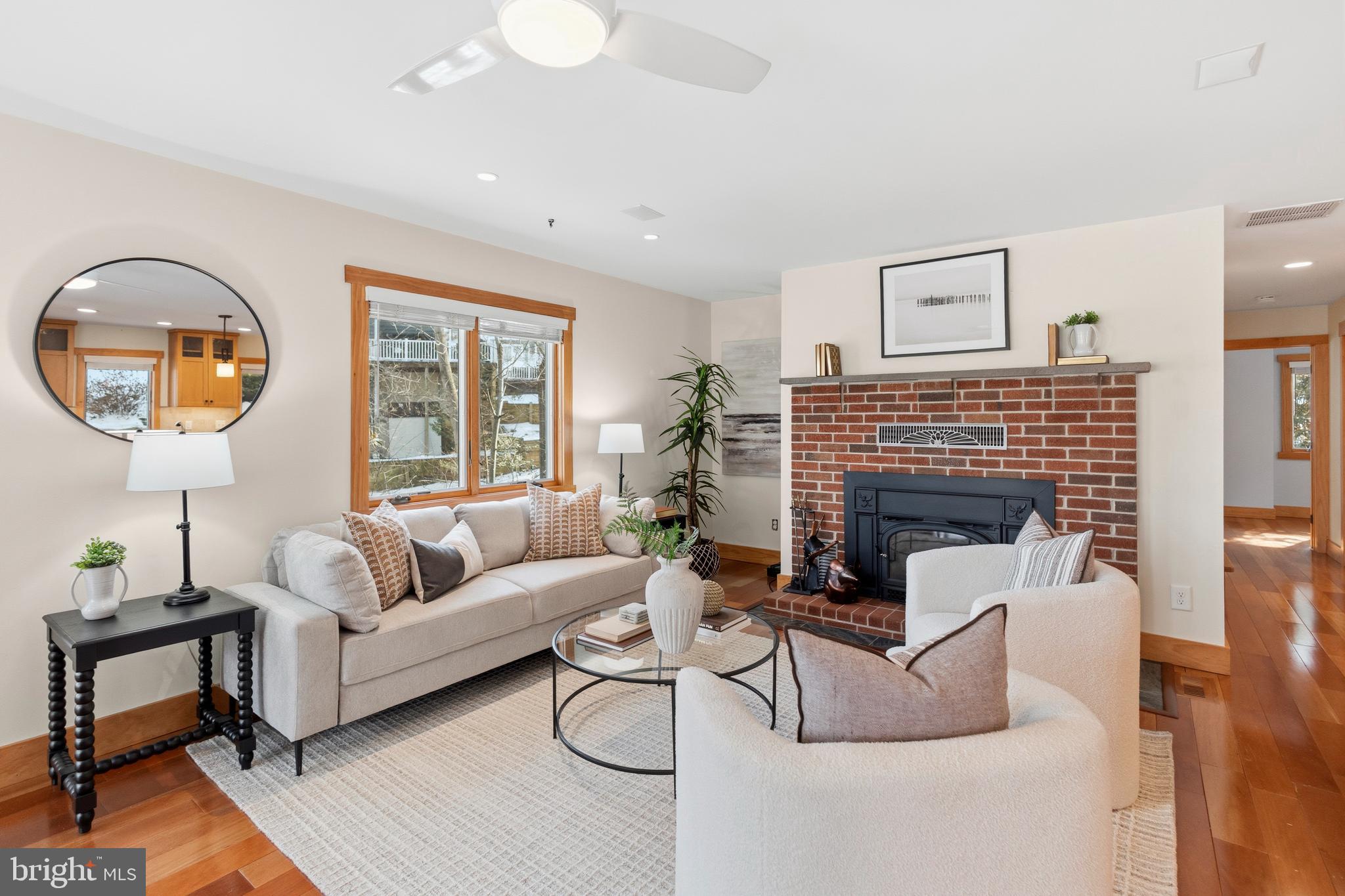 EPPING FOREST WATERFRONT | 357 OVERLOOK TRAIL