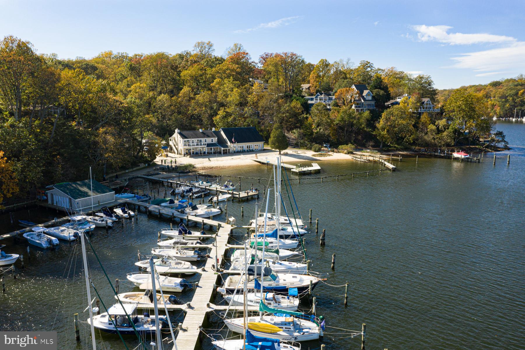 EPPING FOREST WATERFRONT | 357 OVERLOOK TRAIL