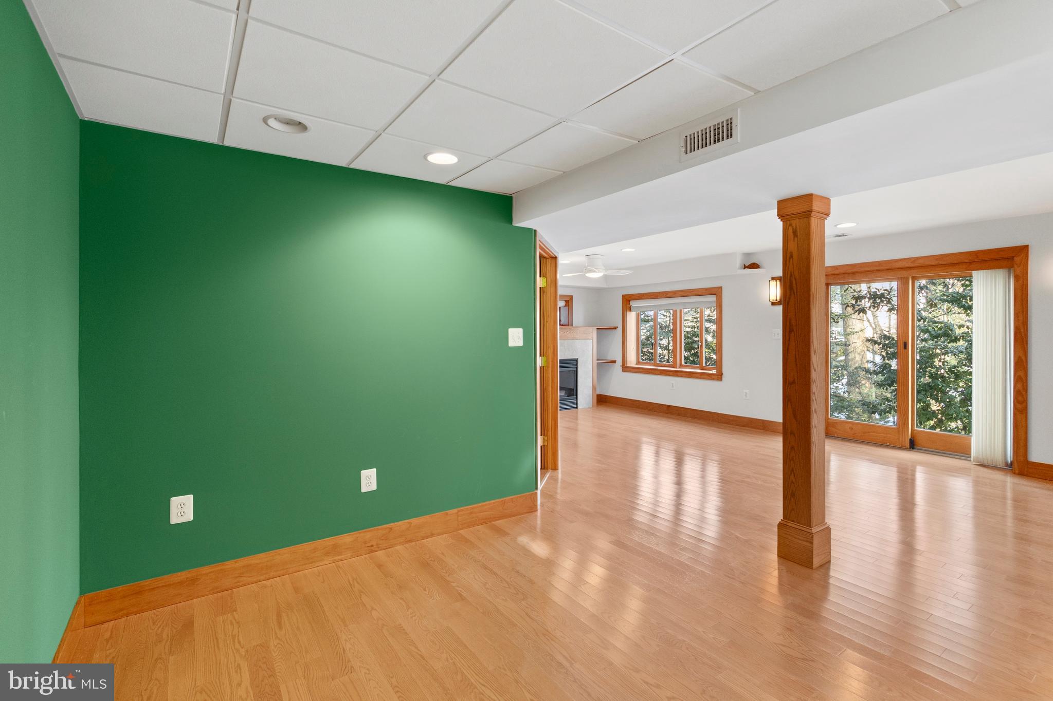 EPPING FOREST WATERFRONT | 357 OVERLOOK TRAIL