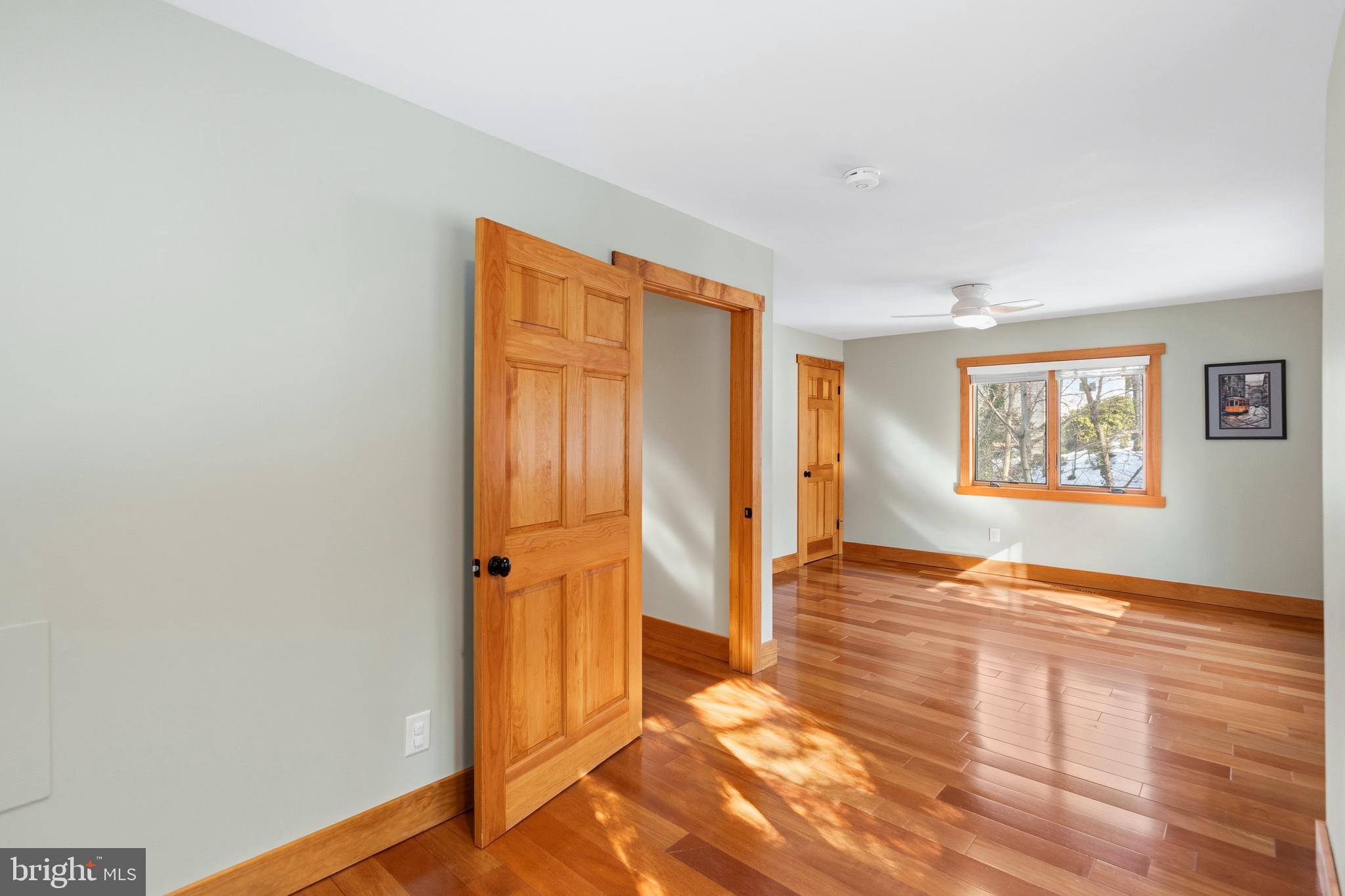 EPPING FOREST WATERFRONT | 357 OVERLOOK TRAIL