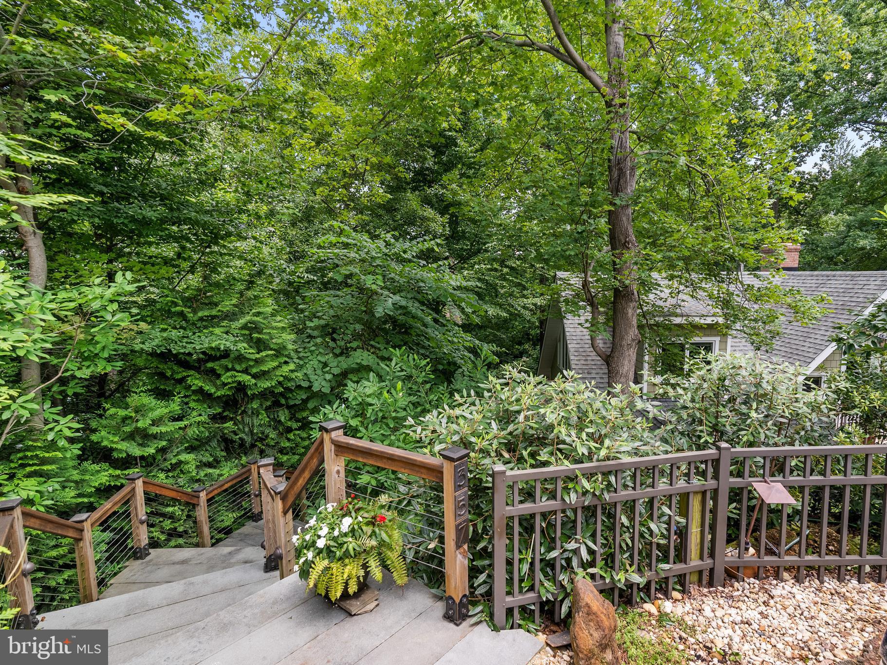 EPPING FOREST WATERFRONT | 357 OVERLOOK TRAIL