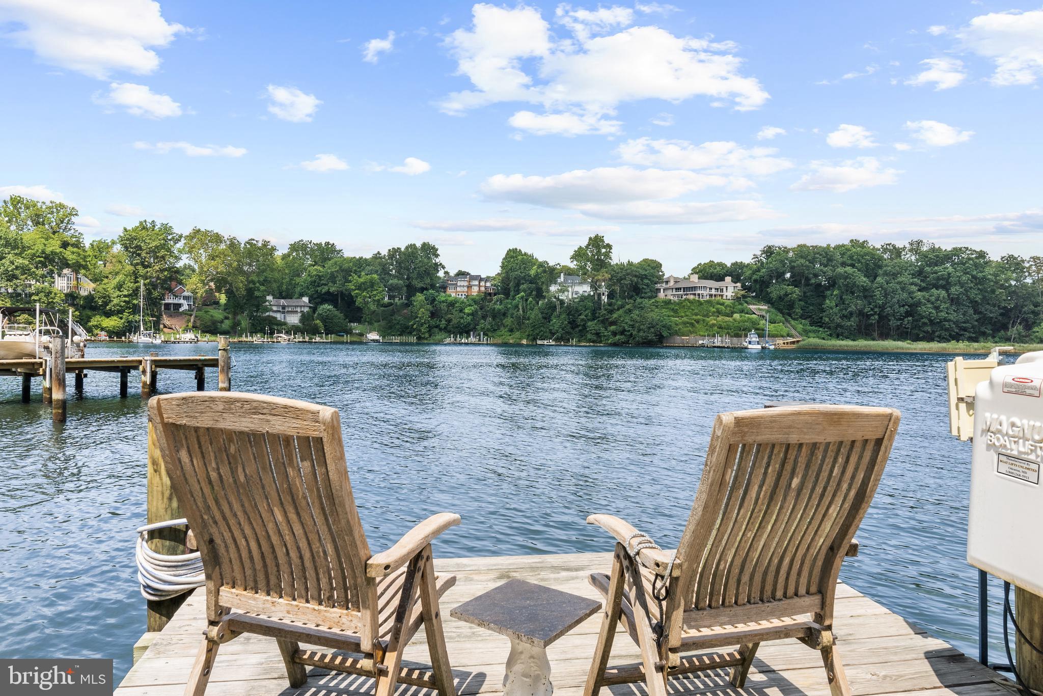 EPPING FOREST WATERFRONT | 357 OVERLOOK TRAIL