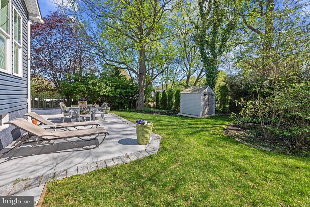 EASTPORT CRAFTSMAN | 819 JANICE DRIVE