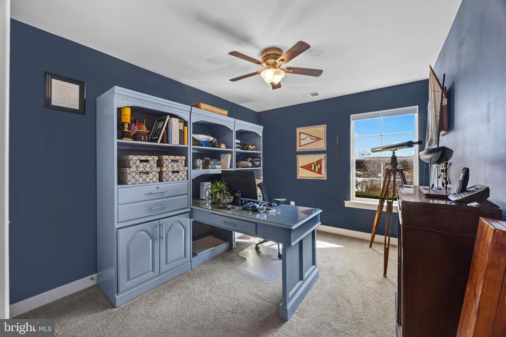 EASTPORT CRAFTSMAN | 819 JANICE DRIVE
