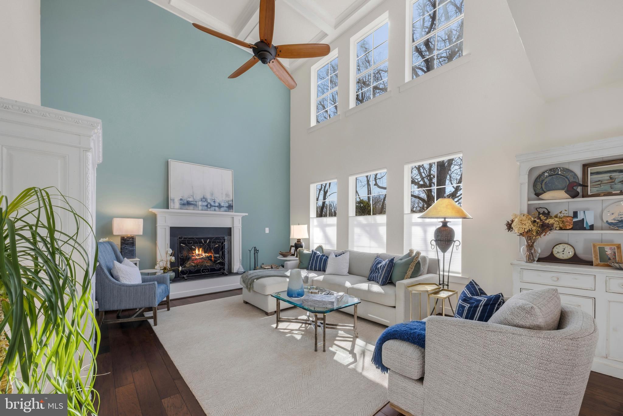 EASTPORT CRAFTSMAN | 819 JANICE DRIVE