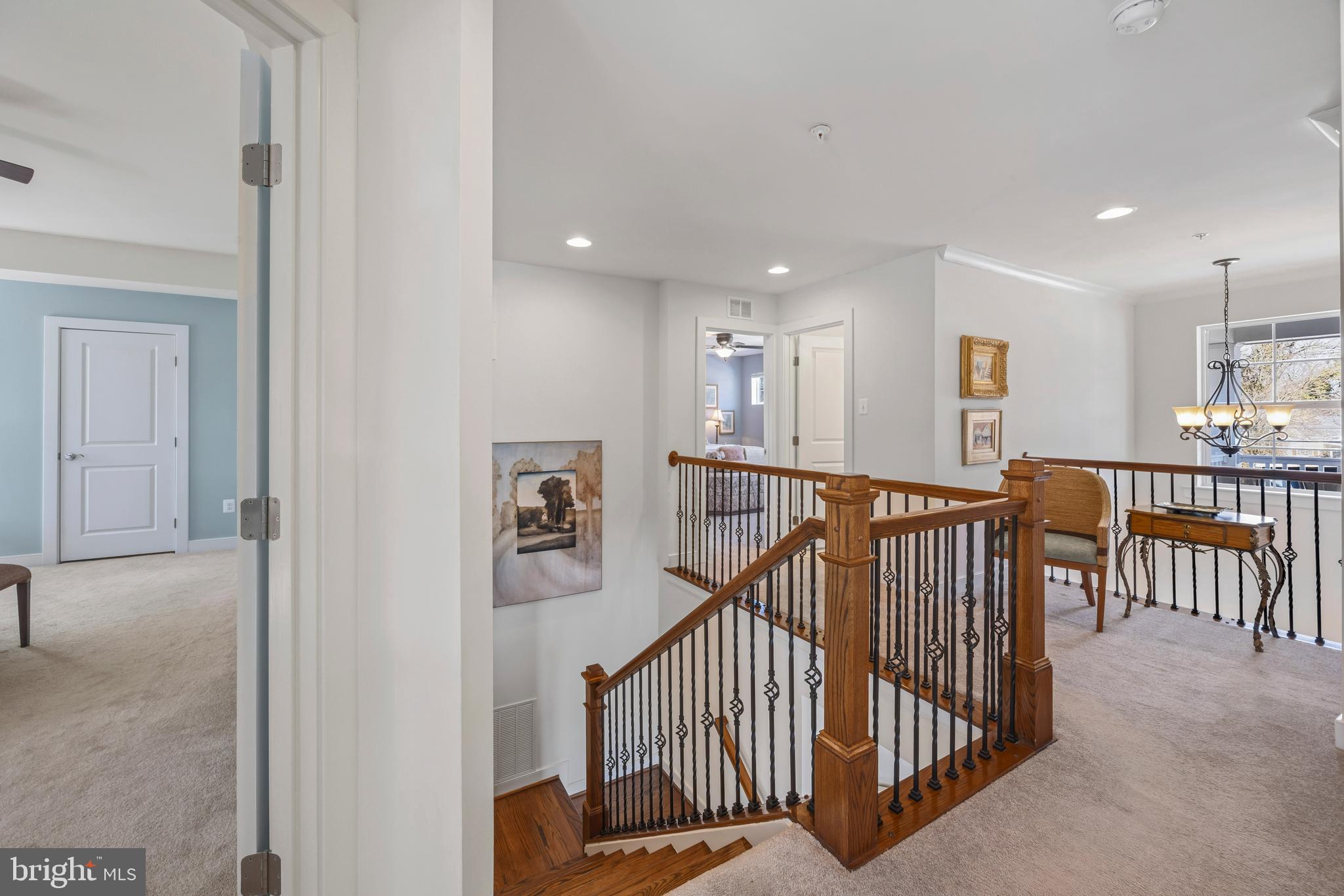 EASTPORT CRAFTSMAN | 819 JANICE DRIVE