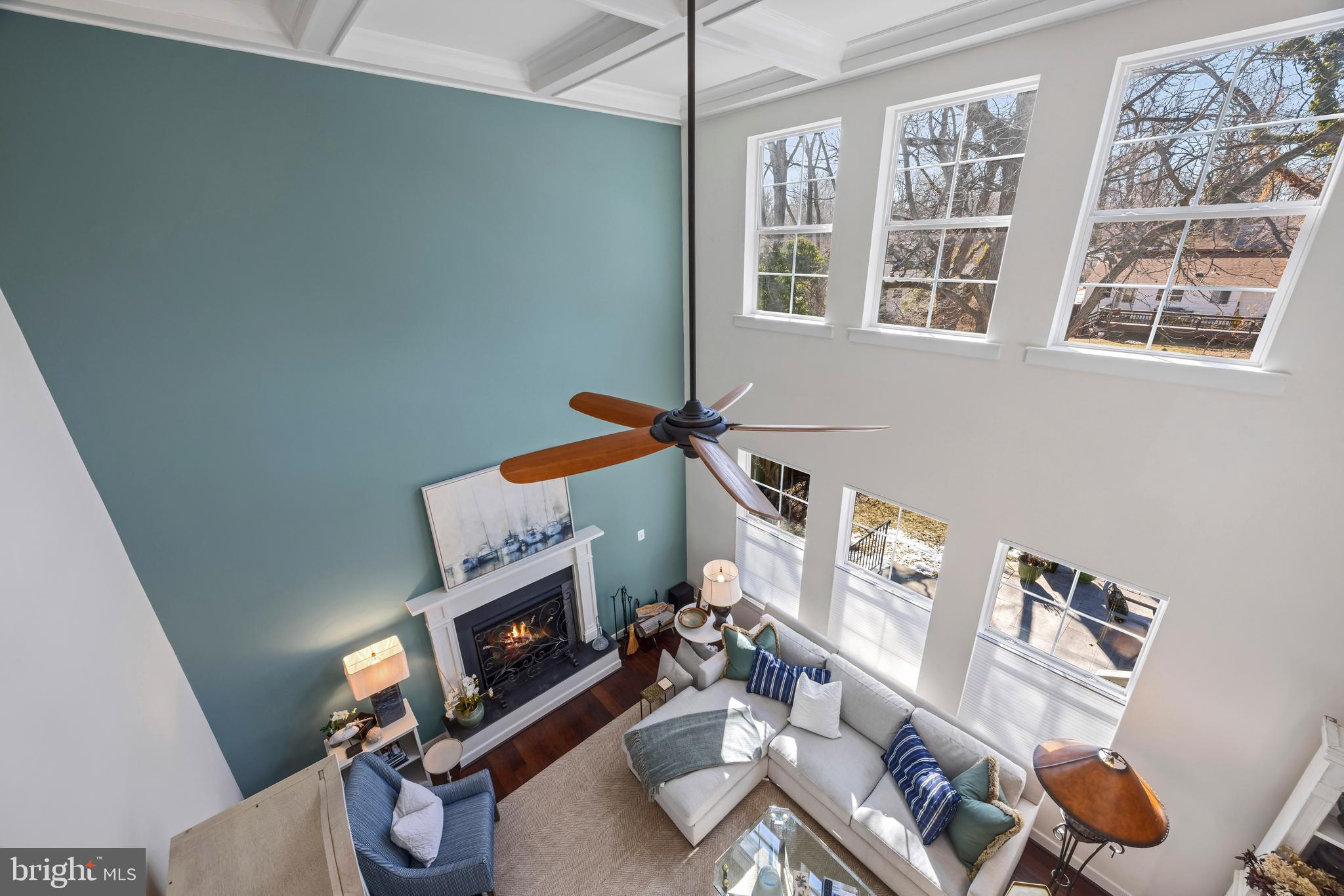 EASTPORT CRAFTSMAN | 819 JANICE DRIVE