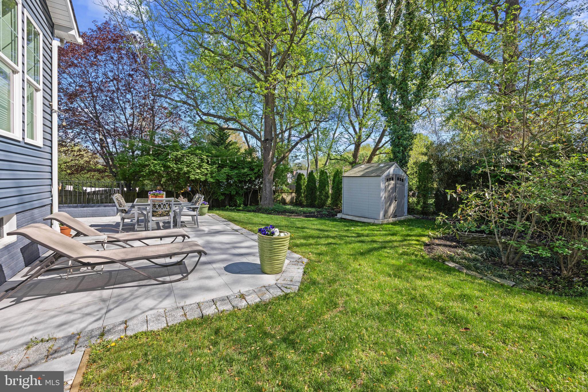 EASTPORT CRAFTSMAN | 819 JANICE DRIVE