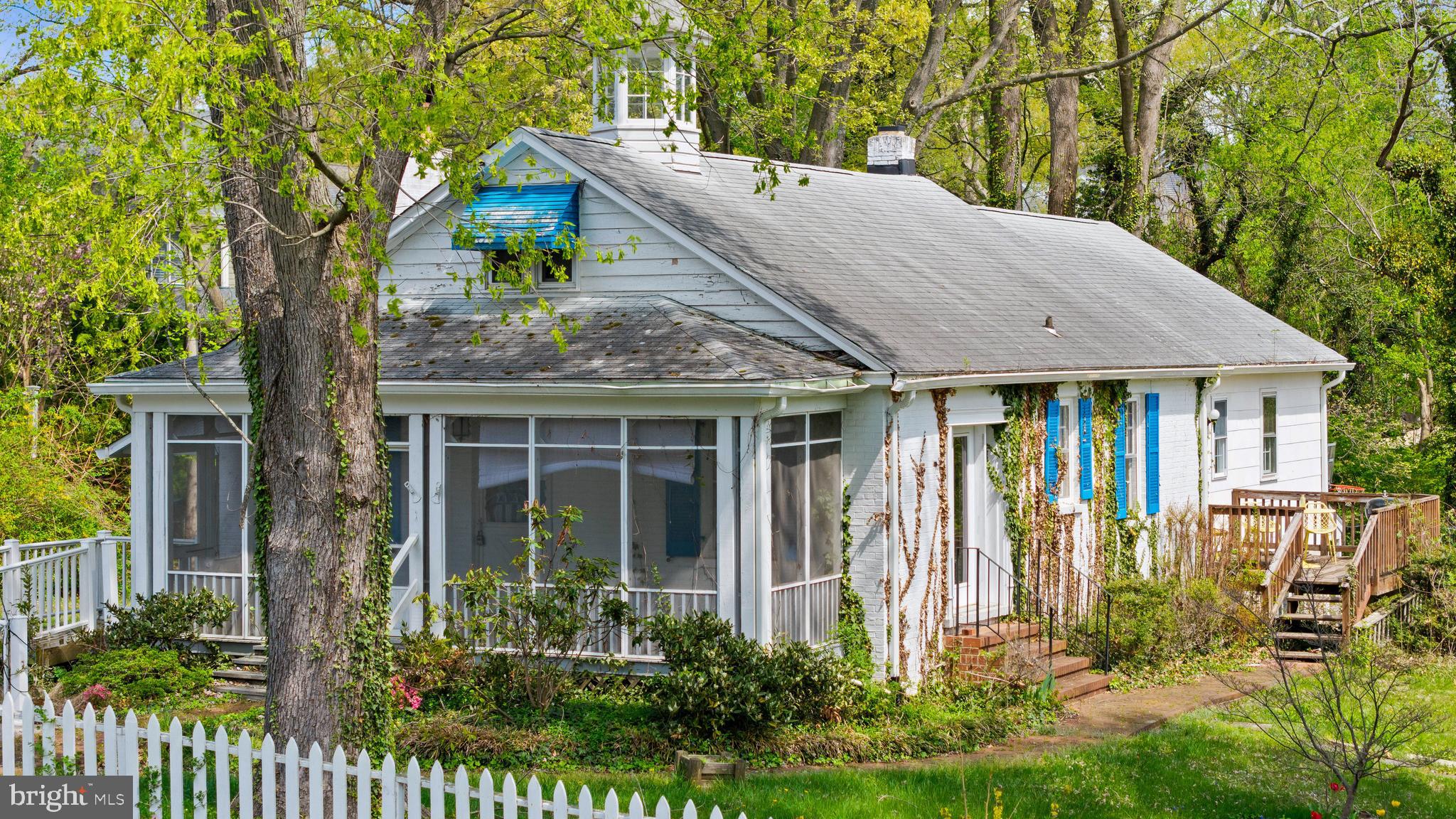 WEST ANNAPOLIS COTTAGE | 4 SHILEY STREET