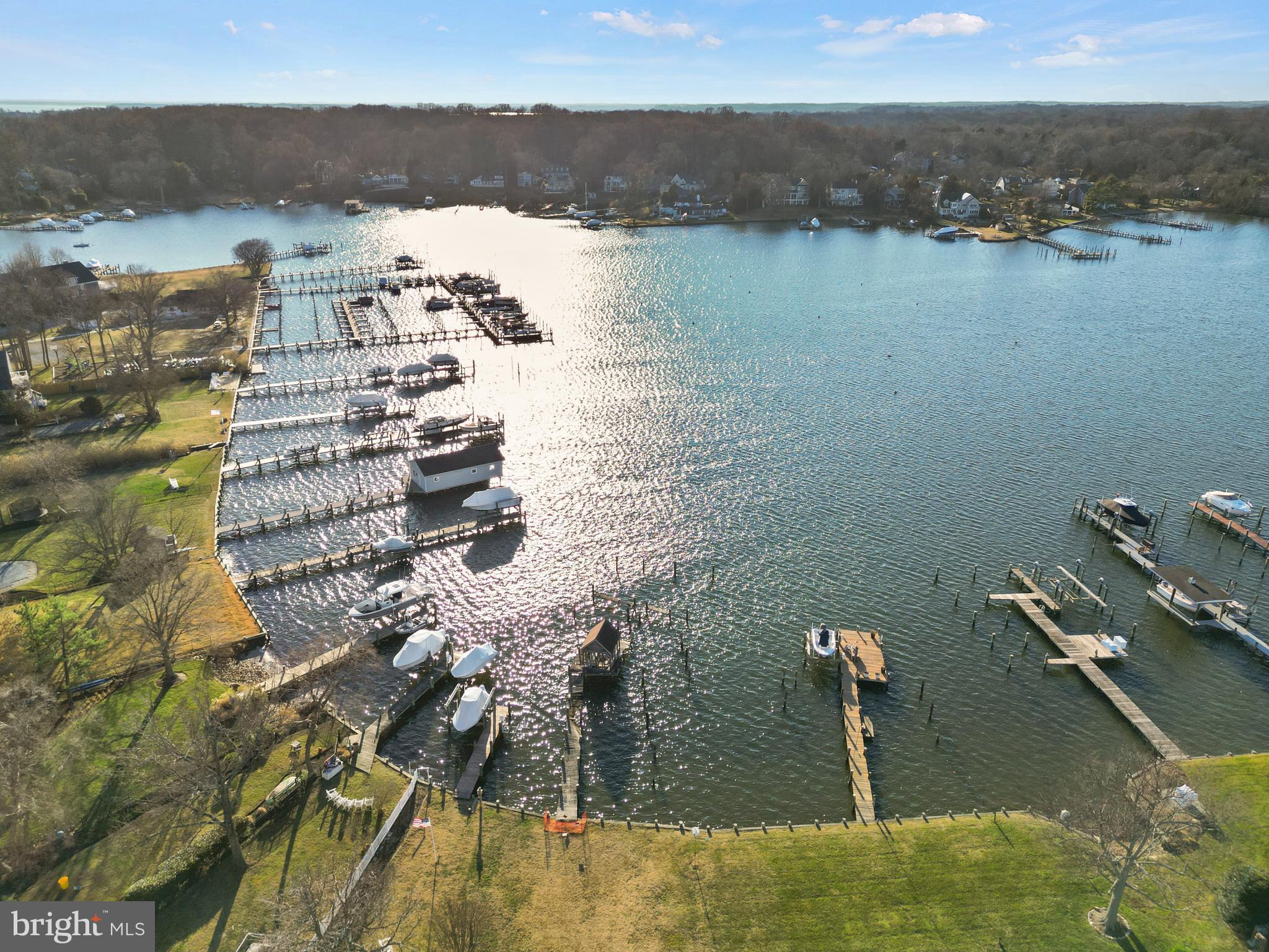 BAY RIDGE WATERFRONT LOT | 48 E LAKE DRIVE