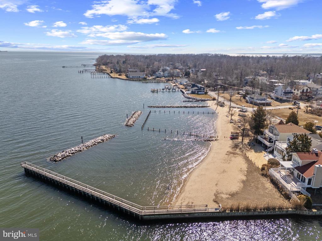 NEW CONSTRUCTION | 1353 WASHINGTON DRIVE