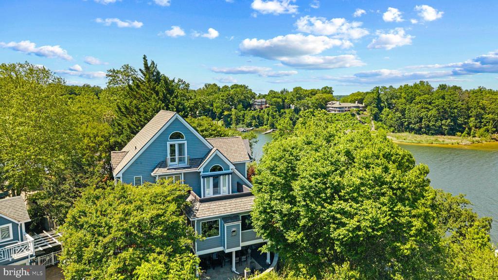 EPPING FOREST WATERFRONT | 349 SHERWOOD TRAIL