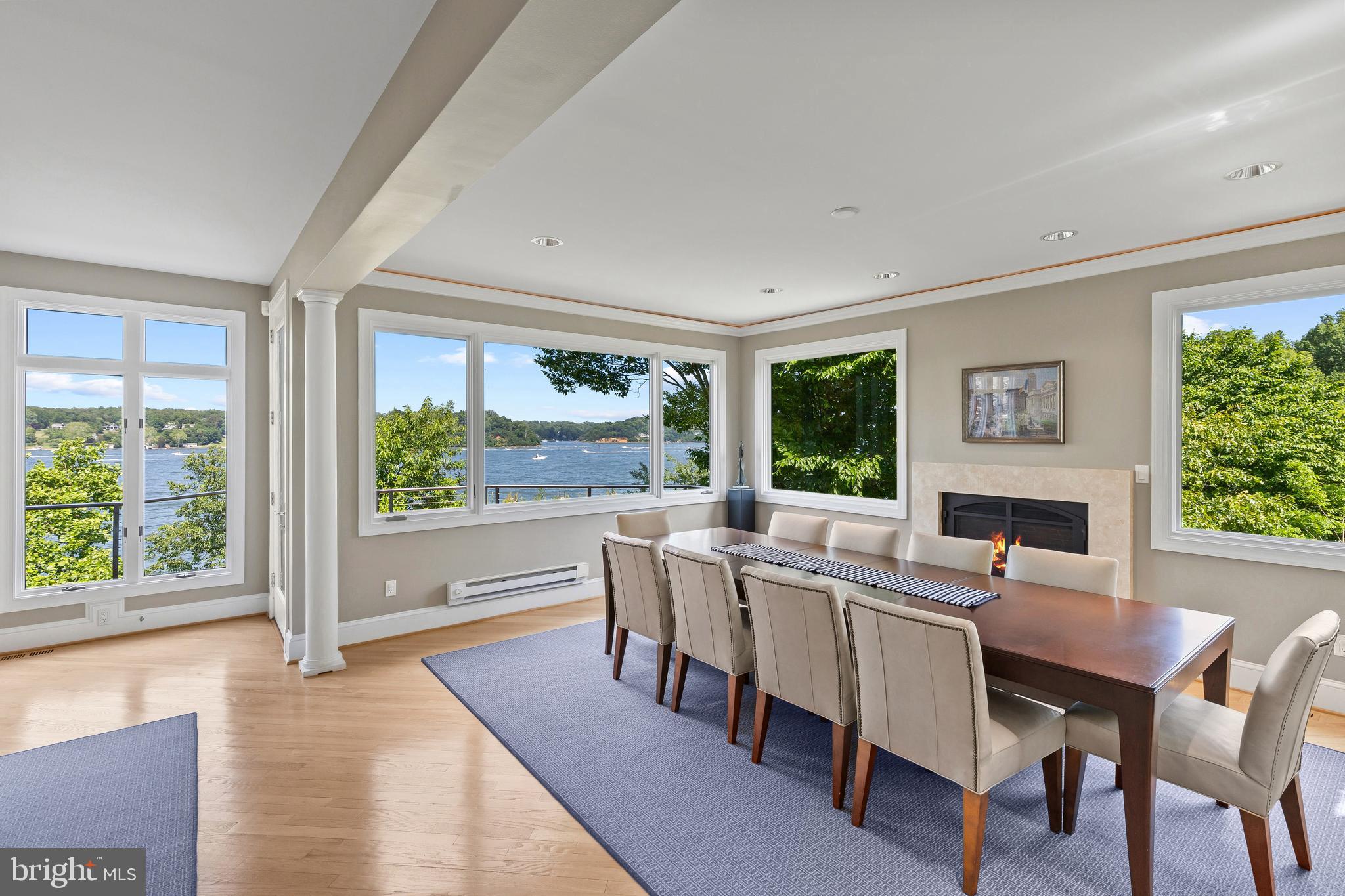 EPPING FOREST WATERFRONT | 349 SHERWOOD TRAIL