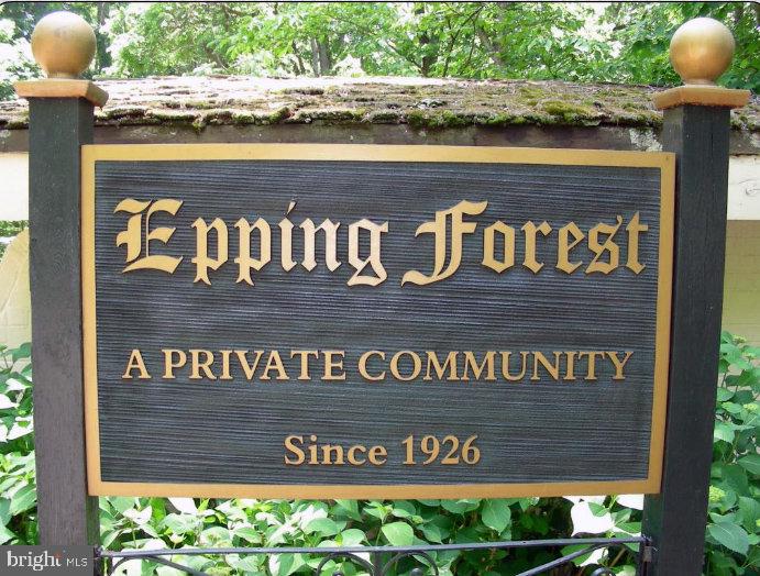 EPPING FOREST WATERFRONT | 349 SHERWOOD TRAIL